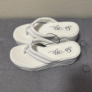 White Platform platform sandals